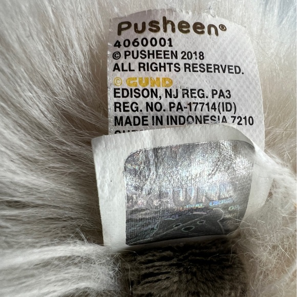 Gund Pusheen POM KEYCHAIN Plush Backpack Clip 4-Inch Cat Kitty 2018 - Picture 4 of 9